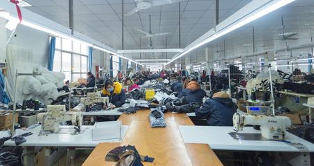 琦玲制衣廠2018十周年!邀請您攜手共進(jìn),創(chuàng)贏未來!