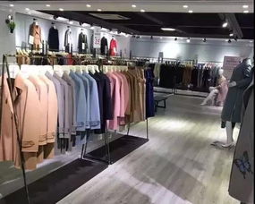 喜訊 樂清時(shí)代廣場(chǎng)2樓梵蒂古琦服飾雙面呢羊毛大衣,精品男女羊毛衫,夾克衫工廠價(jià)直銷全柜2折